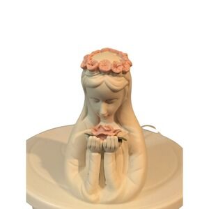 Vintage Serene Madonna Mary‎ Holding Rose Light  Figurine  Religious  Nightlight